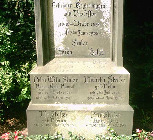 Familiengrab Stolze in Hannover Stcken